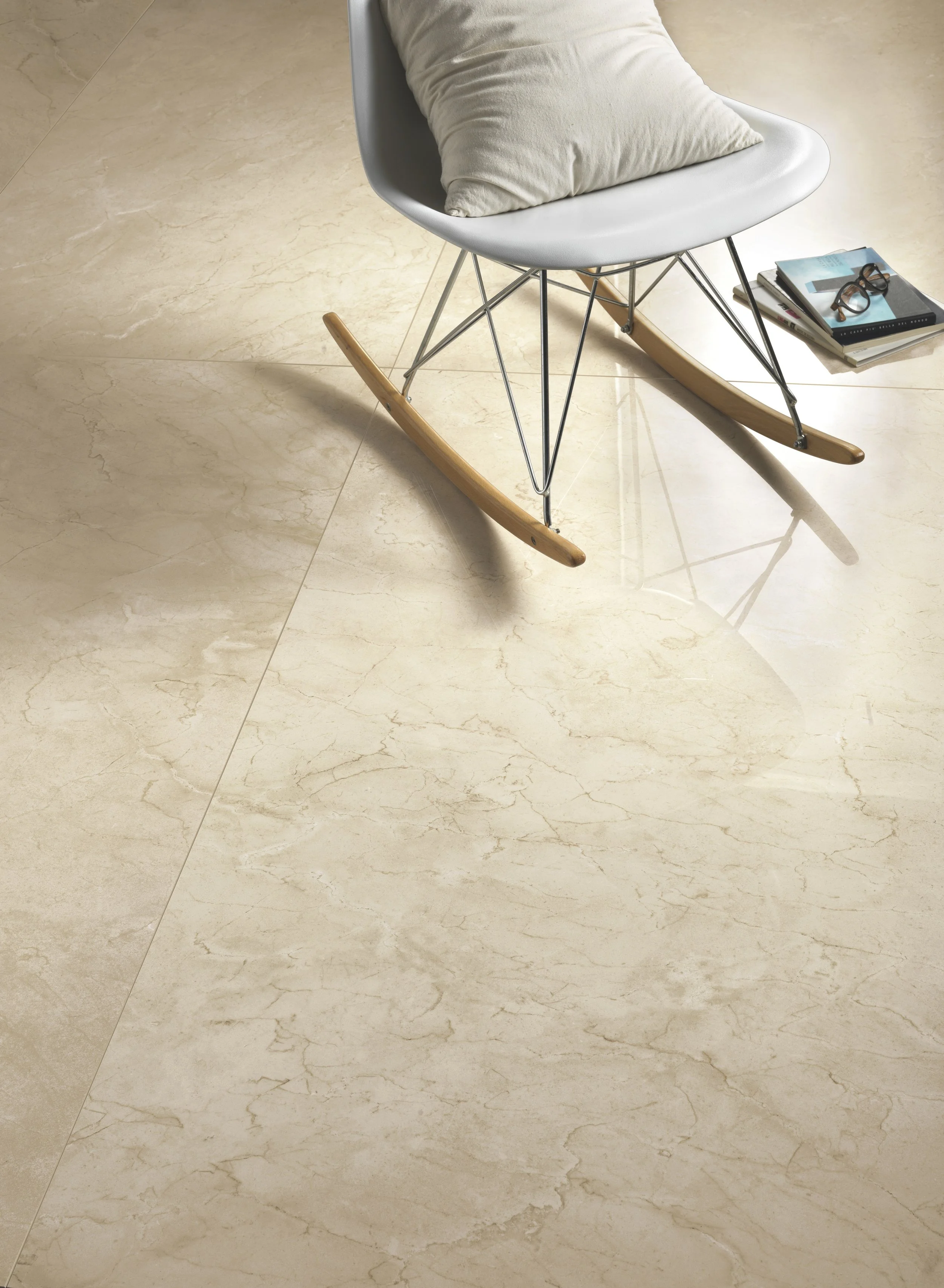 Prestigio_Marfil_Lucido_75x150_still.jpg
