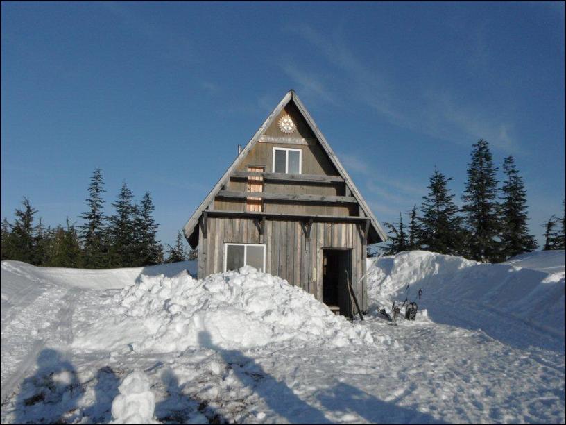 Cabin Snowshoeing.jpg