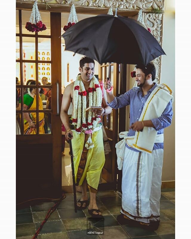 My Tamilian boy Sarath making an entry with a swag. #groomswag .
.
.
.
#groomsofkapur #insideindianwedding #groomsofindia #groomandbride #groom #groomportraits #groomswear #groomstyle #groomsmen #indianweddingseason #indianweddingphotographer #luxury