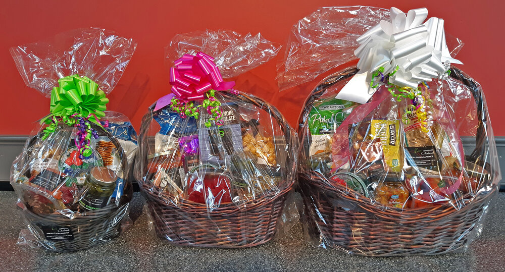 Large Gift Basket - Chrusciki Bakery