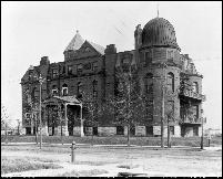 Northwestern Hospital, 1900. Photos courtesy of the Minnesota Historical Society.