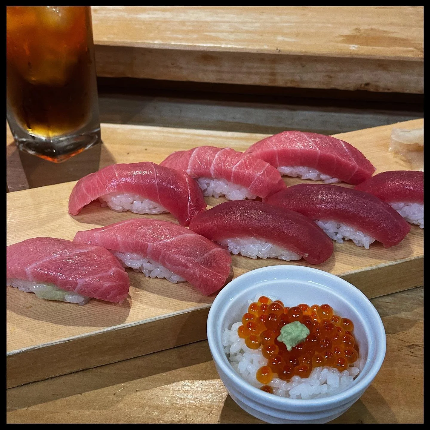 にぎり &bull; nigiri