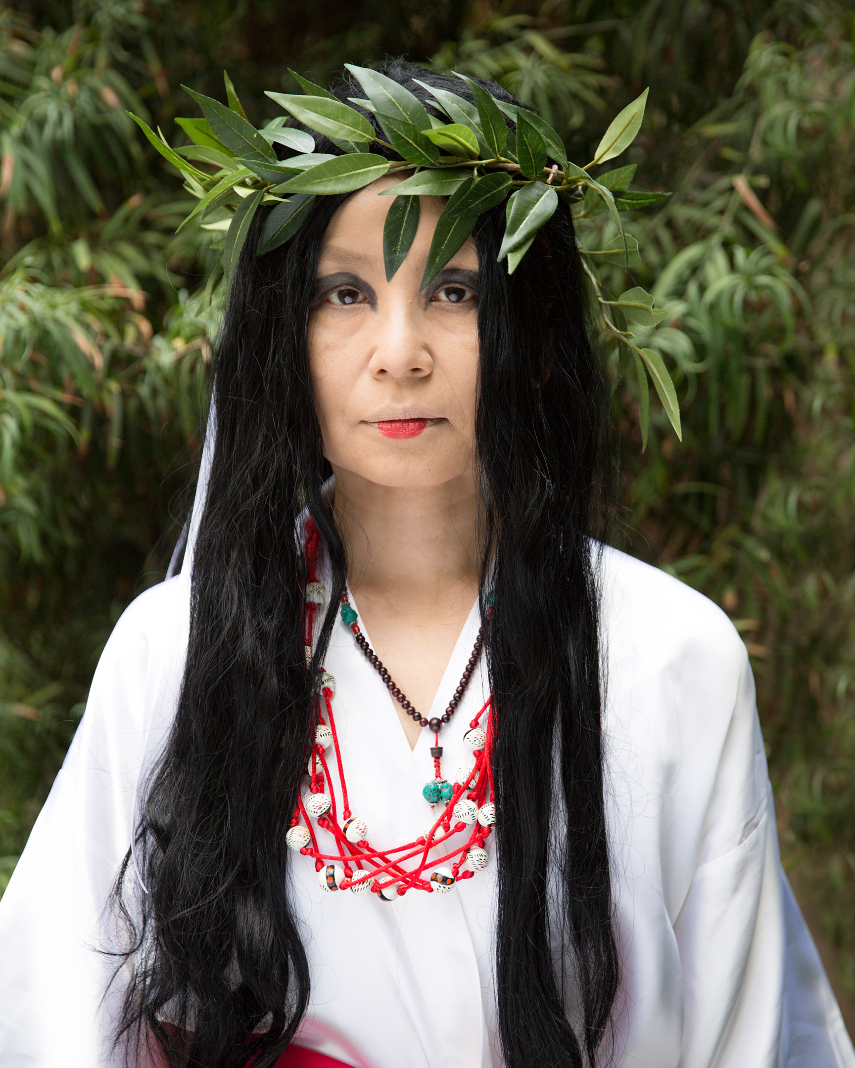 Michiko Yao as Himiko