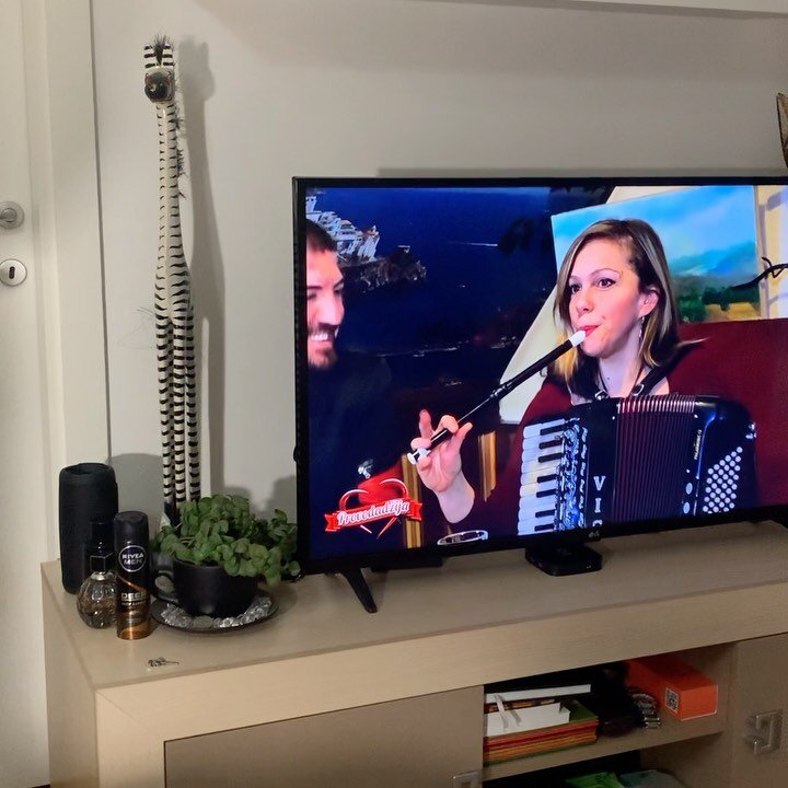 Only in Serbia: getting your nails Shellac - ed.. when you see yourself on the TV. Thanks to @happytv for this really lovely programme - about the three of us, our different lives and way of making and playing music. You can watch it again if you&rsq