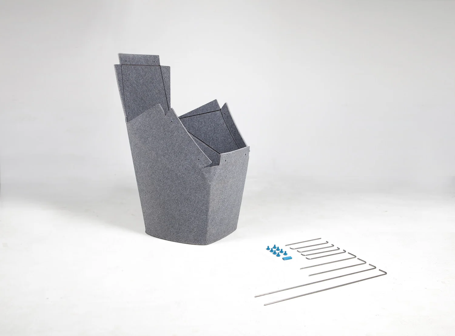 hollow-chair-04.jpg