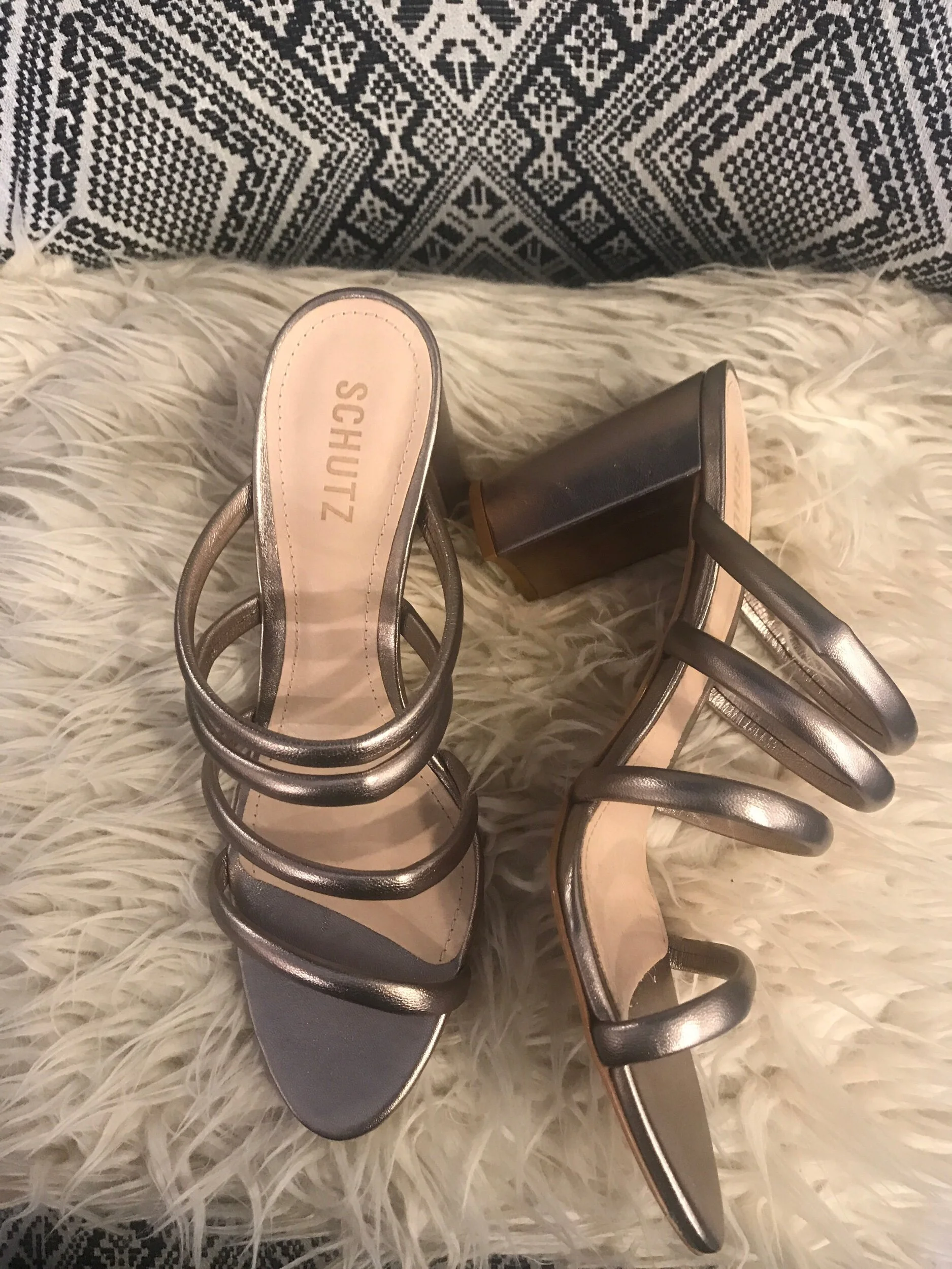 41C74ED3-FD5E-44AA-AD8C-F6439D2D88B5