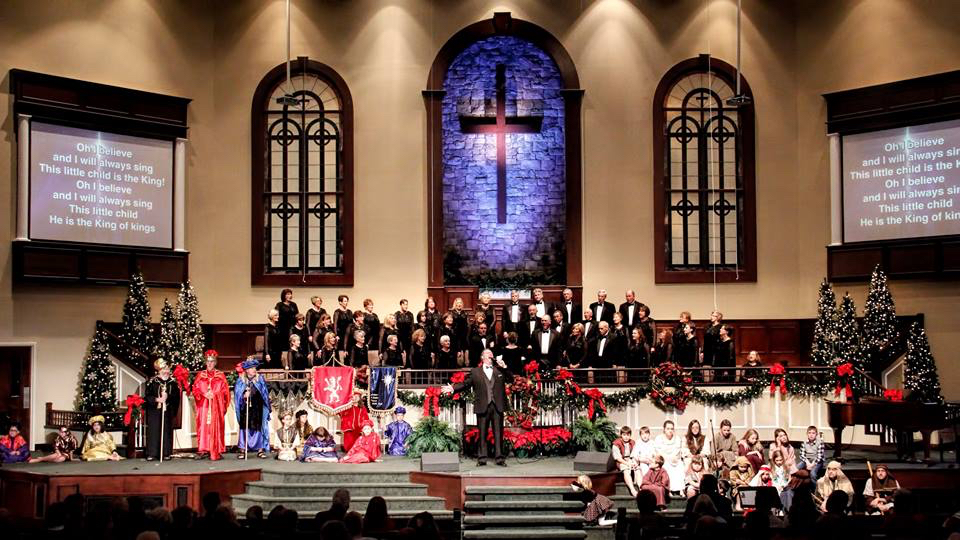 ChristmasCantataWorship.jpg
