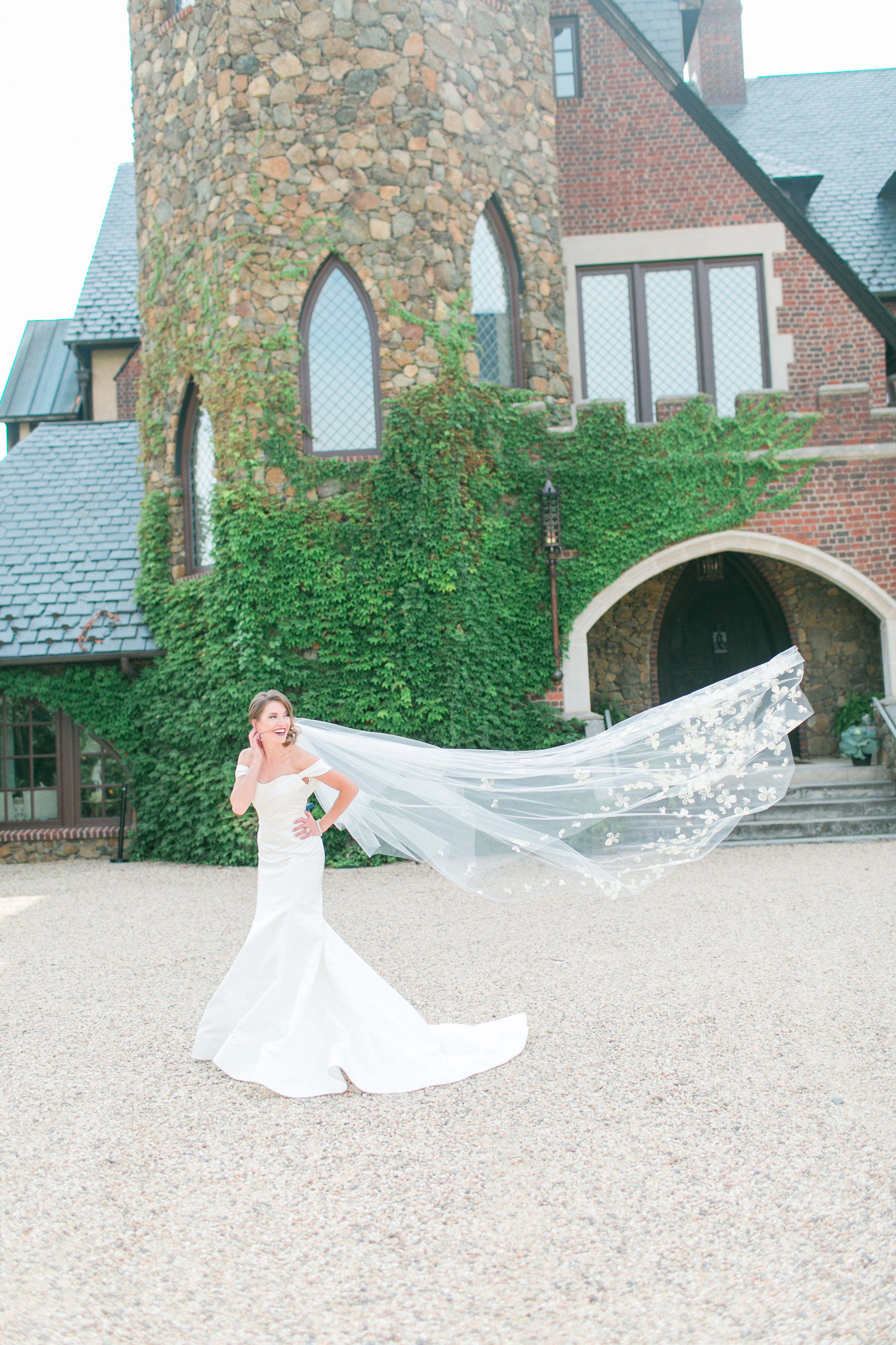 Ainsley Laurel gown I Manakin-Sabot, VA I 2016 Erika Mills Photography