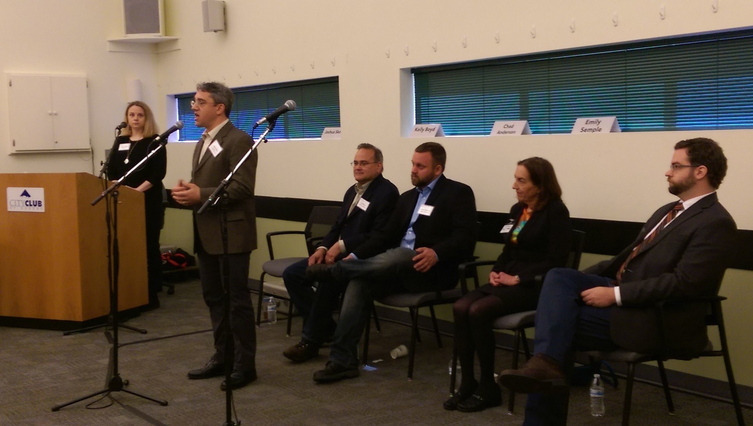 A City Club of Eugene Meeting