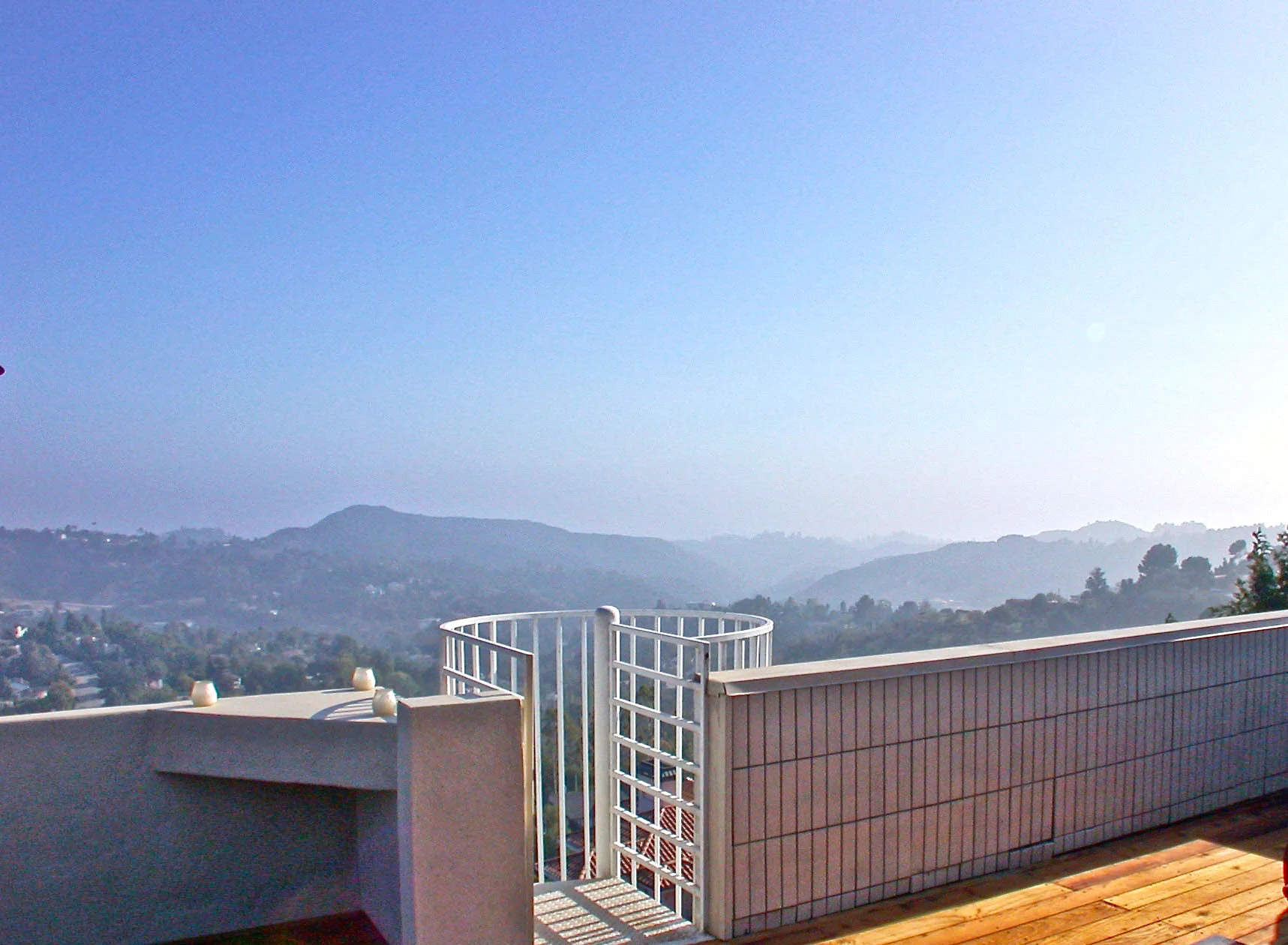 13800 Mulholland Drive, Beverly Hills Post Office