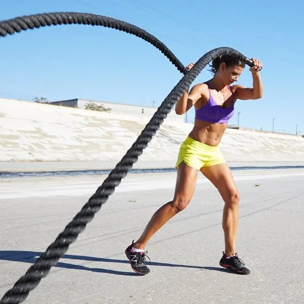 🏋🏽NON-NEGOTIABLES🏋🏽
•
✨Brushing Teeth
✨Lifting Heavy
✨Daily Kindness
✨Eating your Veggies & Protein 🌈 
✨Finding the Sparkle where you can✨
•
These are a few of my non-negotiables. I try my absolute best to make these things happen