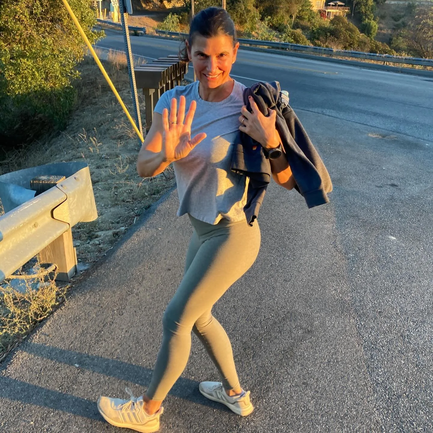 👋🏽INTRO👋🏽
&bull;
Hi! For new and &ldquo;old&rdquo; friends alike, allow me to introduce myself. First off Thank You for being here! 
&bull;
My name is Tanja. I was born and raised in Sweden 🇸🇪(yes Volvo, IKEA and free healthcare) to parents fro