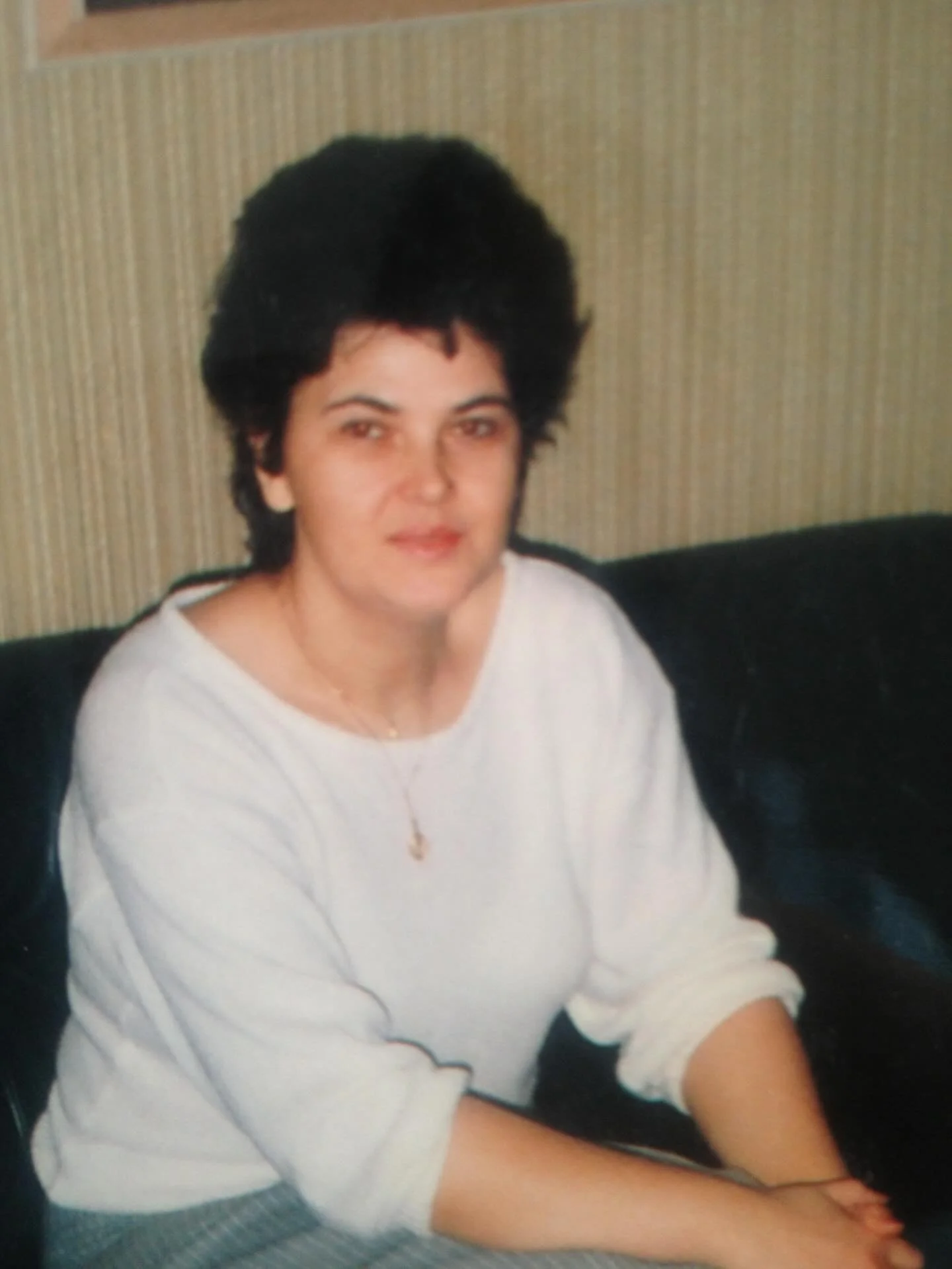 💕MOM💕
&bull;
I don&rsquo;t know how old my mom is in this picture, guessing 35-36. She was a mother of three, living in Sweden since 15 years back, and still learning the rhythm of a country which was the opposite of her culture, one of the harder 