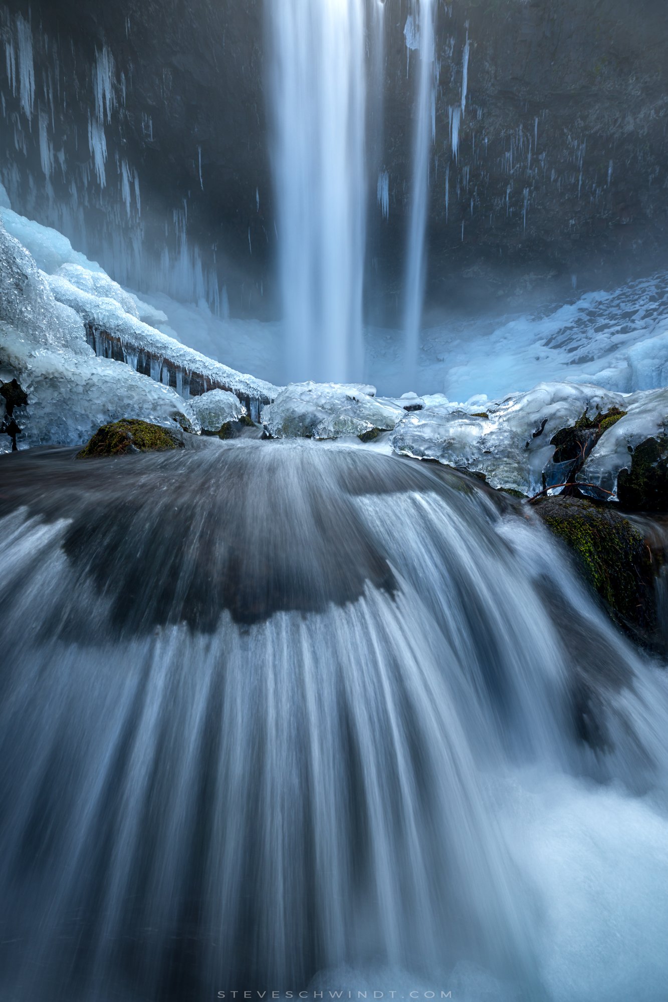 TamanawasFallsWinter2018-2000.jpg