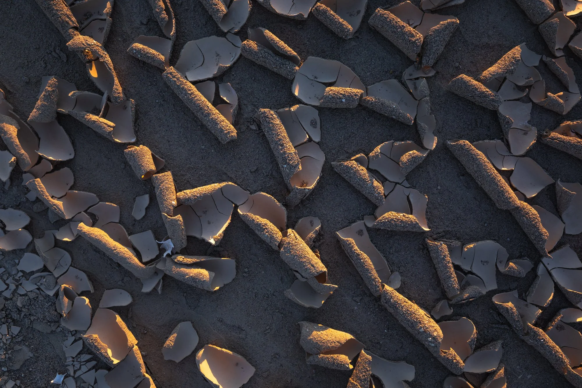 DeathValleyMudFlakes1-2000.jpg