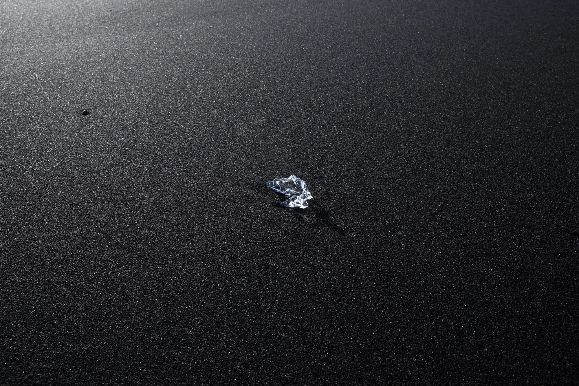 Iceland-Diamond-Beach-diamond1.jpg