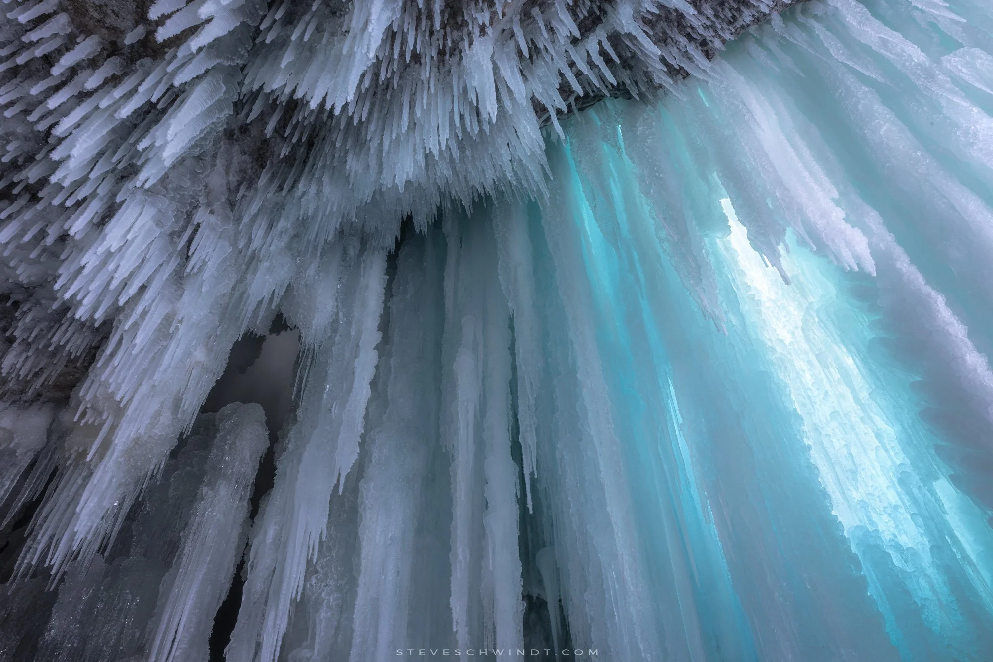 PantherFallsIceCave3-2000.jpg