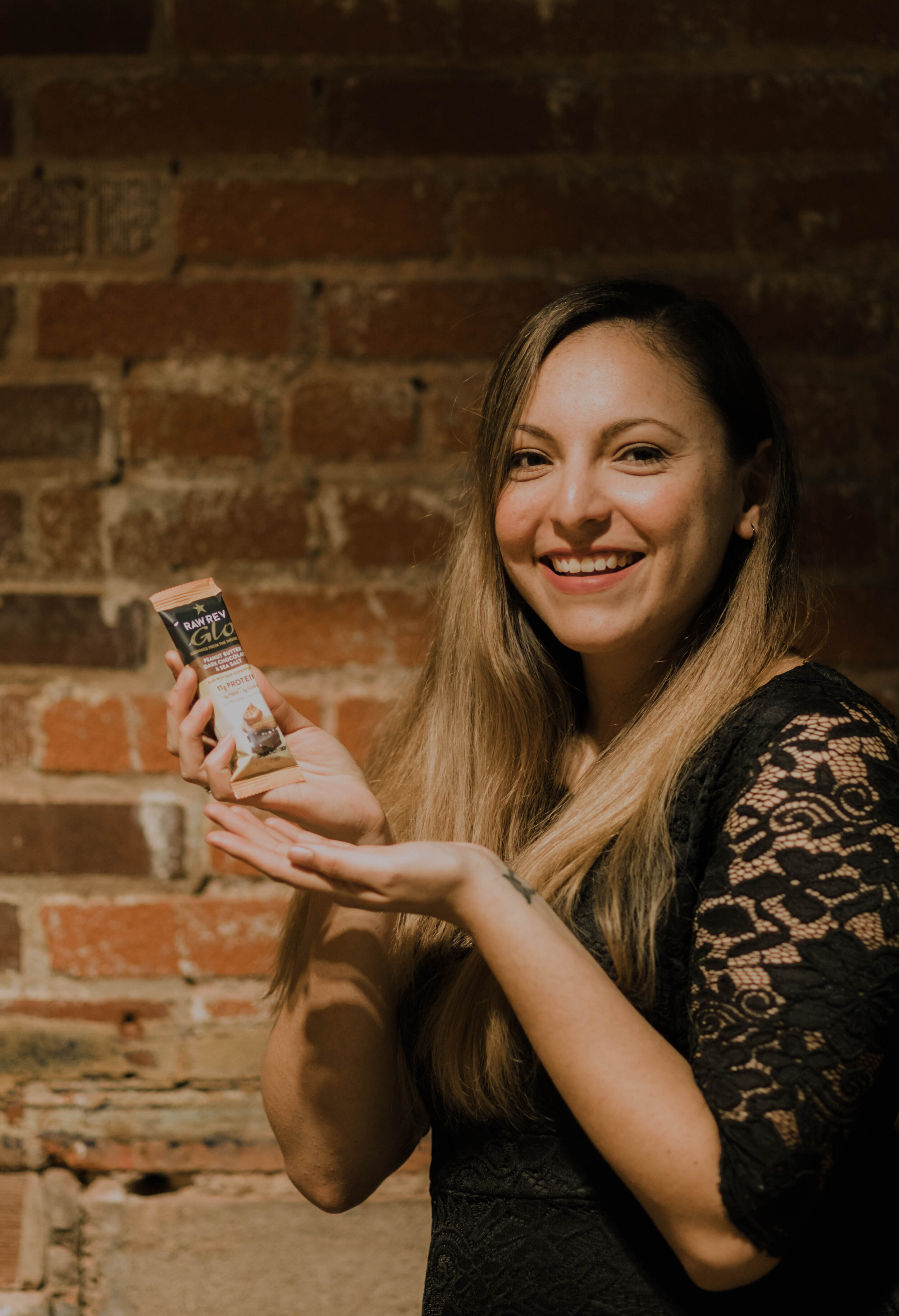 RAW REV GLO - official sponsor of hangry doulas, hangry breastfeeding moms, and anyone who loves healthy, delicious, plant based protein bars!