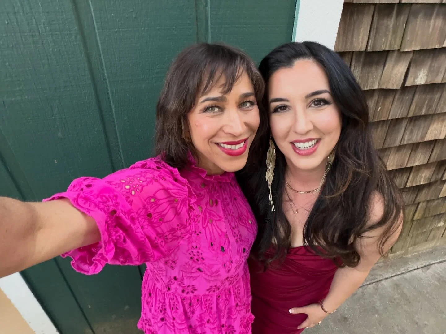 I had the pleasure of sharing a show with the great @chinaforbes of @pinkmartini 💕🍸 thanks to @brentfollis 🤴two birthday girls living it up on stage! We raised over 10k for a wonderful band program in st. Helens ✨happy birthday, China! Thank you f