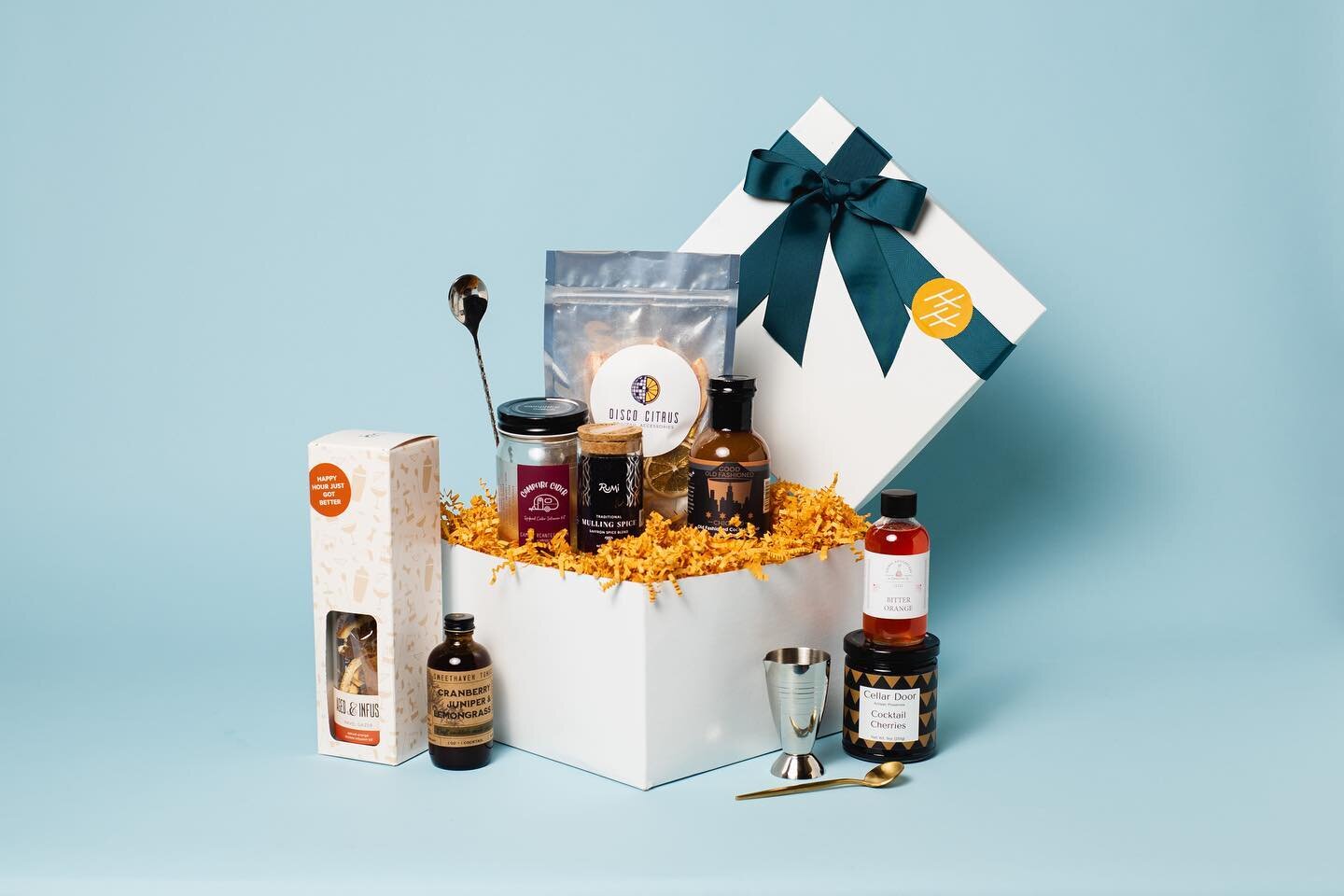 Check out our newest collab with @hereheremkt and shop for these boxes on their website today!

Pictured first is their &lsquo;It&rsquo;s 5 O&rsquo;Clock Somewhere&rsquo; box; the ultimate gift for cocktail enthusiasts.

This expertly curated box of 
