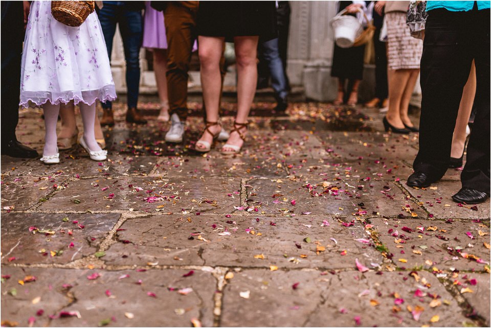 04 rustic barn wedding slovenia kozolec dezela kozolcev poroka zunaj novo mesto sentrupert prepih dolenjska slovenija (5).jpg