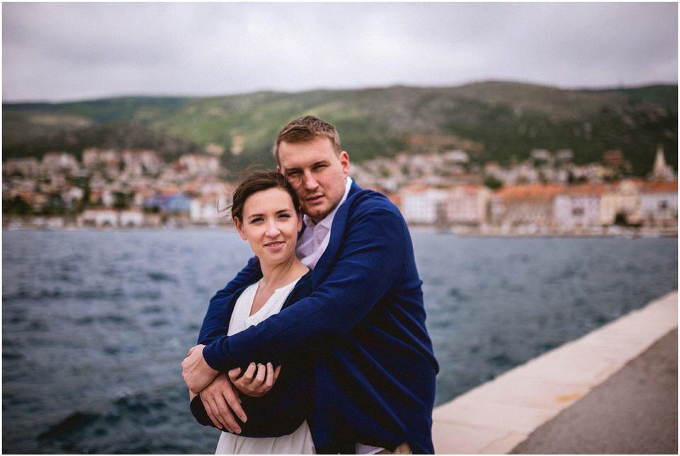 03 poroka hrvaska senj pag jadran nika grega porocni fotograf poletje morje obala zaroka predporocno zarocno fotografiranje (12).jpg