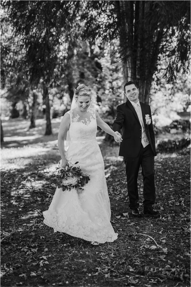 slovenia wedding poroka penzion repnik rustikalna poroka romantika spellas wedding photographer fotografija fotografiranje zaroka porocni fotograf lake bled wedding 0027.jpg