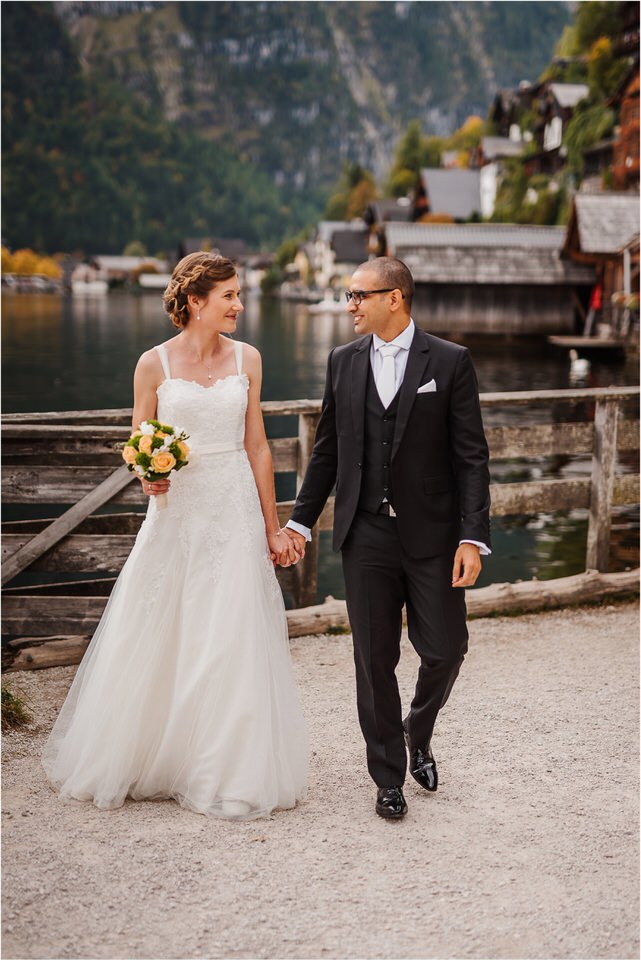 hallastatt austria wedding hochzeit oesterreich heiraten standesamt wedding photographer photography destination wedding romantic lake wedding engagement honeymoon 0050.jpg