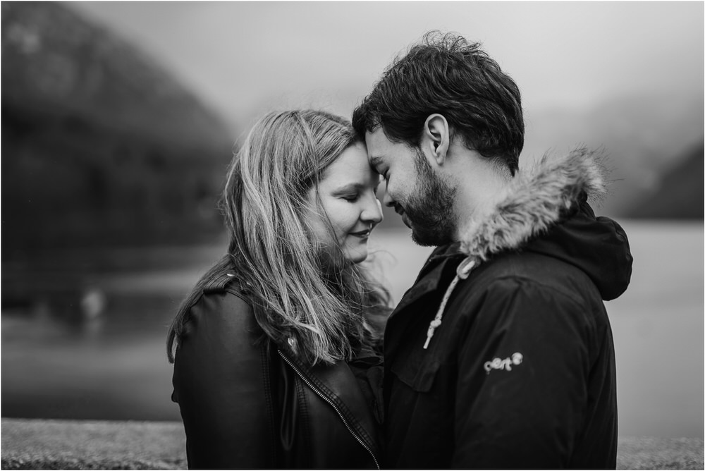 lake bohinj engagement photographer slovenia zaroka bohinjsko jezero fotografiranje bohinj slovenija naravno timeless 0010.jpg