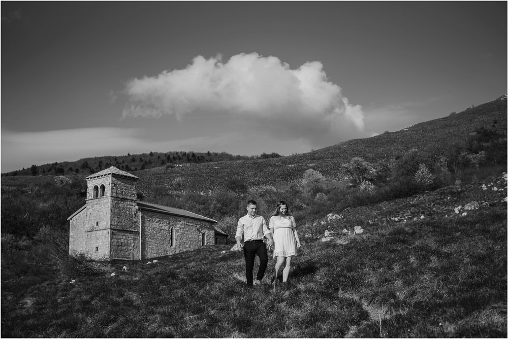 nanos slovenia mountain engagement poroka zaroka zarocno fotografiranje boho wedding chic nika grega slovenia slovenija 0009.jpg