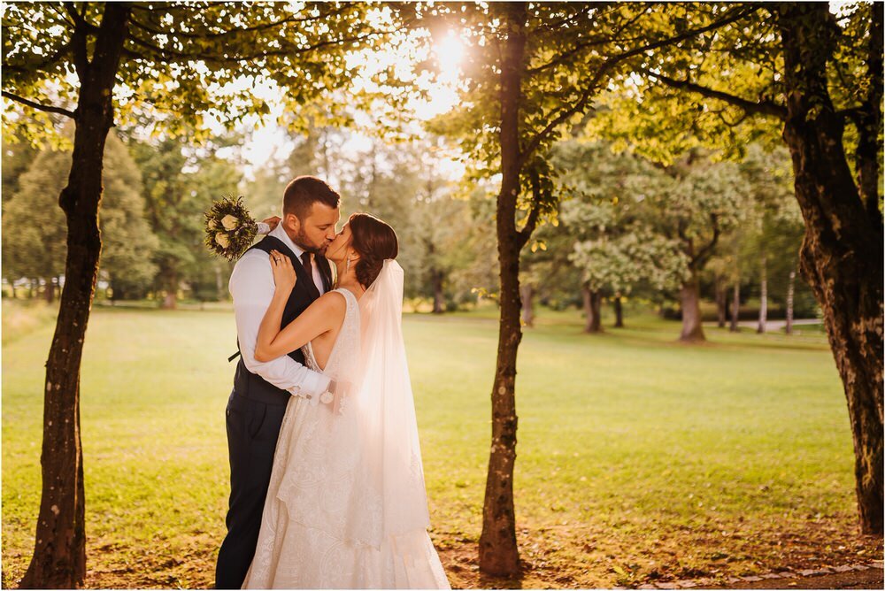 brdo kranj strmol castle wedding poroka slovenia slovenija grad outdoor porocni fotograf photographer destination 0084.jpg