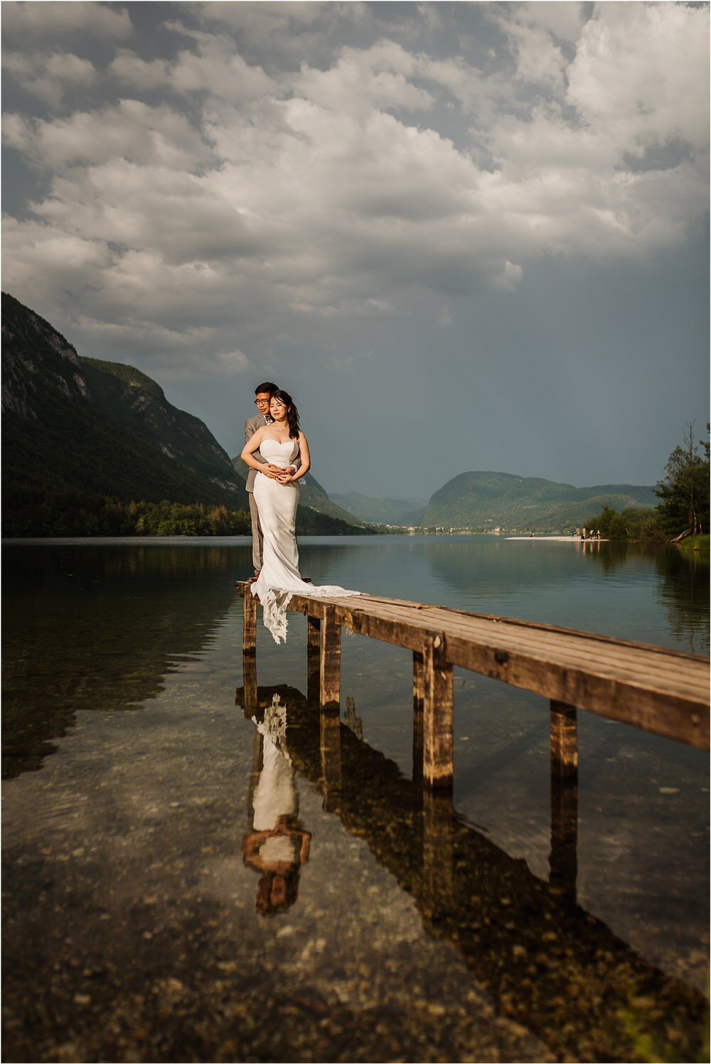 best of wedding photography 2019 photographer italy ireland tuscany santorini greece spain barcelona lake como chateux scotland destination wedding 0025.jpg