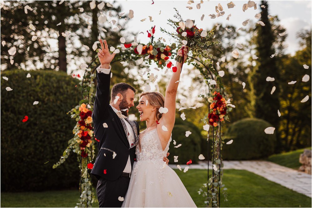 best of wedding photography 2019 photographer italy ireland tuscany santorini greece spain barcelona lake como chateux scotland destination wedding 0063.jpg