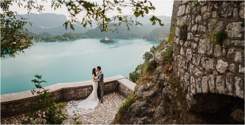 best of wedding photography 2019 photographer italy ireland tuscany santorini greece spain barcelona lake como chateux scotland destination wedding 0075.jpg