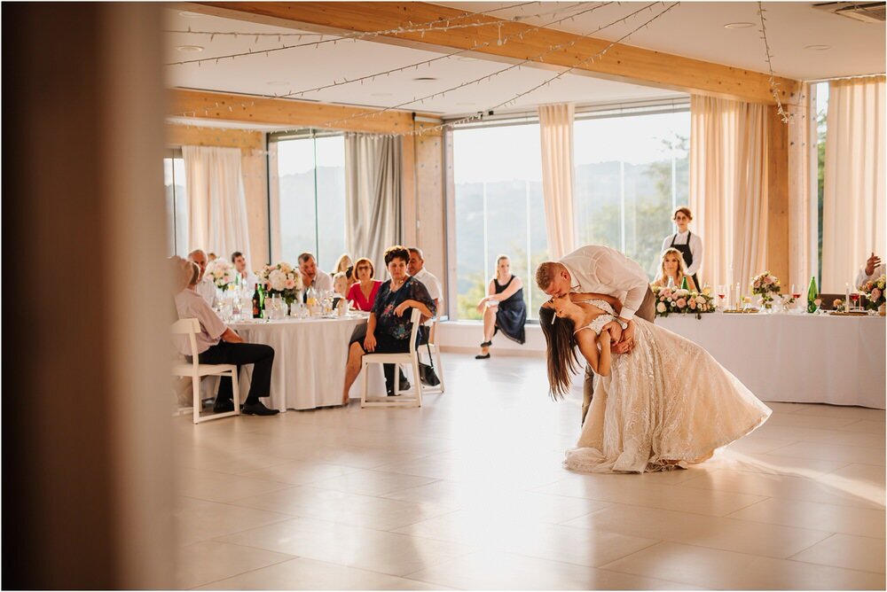 best of wedding photography 2019 photographer italy ireland tuscany santorini greece spain barcelona lake como chateux scotland destination wedding 0080.jpg