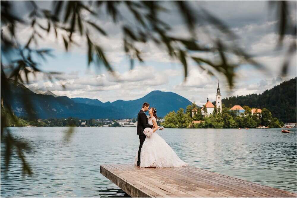 best of wedding photography 2019 photographer italy ireland tuscany santorini greece spain barcelona lake como chateux scotland destination wedding 0123.jpg