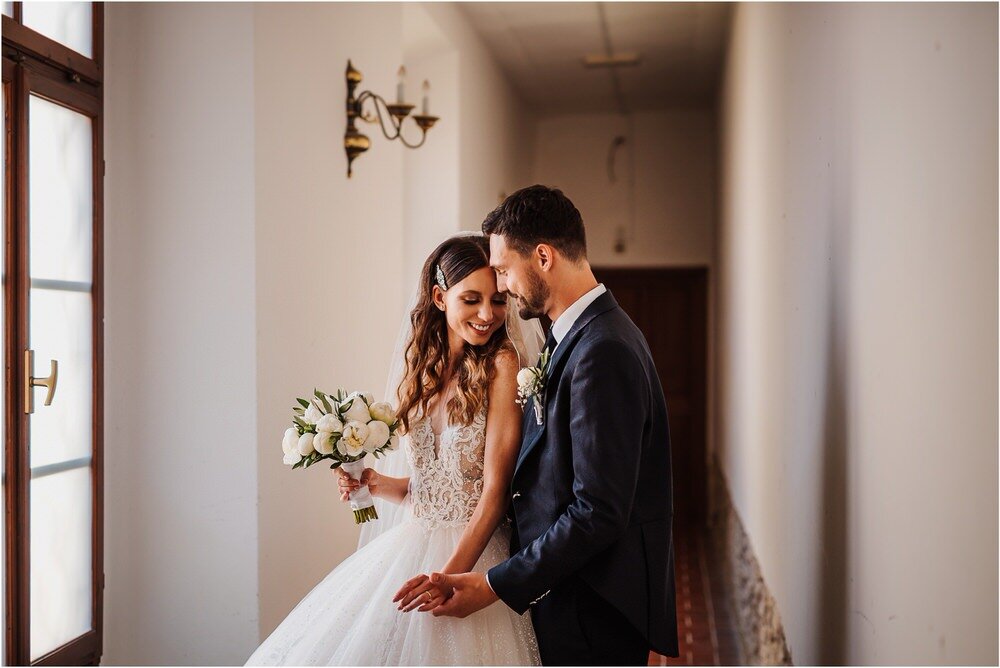 best of wedding photography 2019 photographer italy ireland tuscany santorini greece spain barcelona lake como chateux scotland destination wedding 0153.jpg