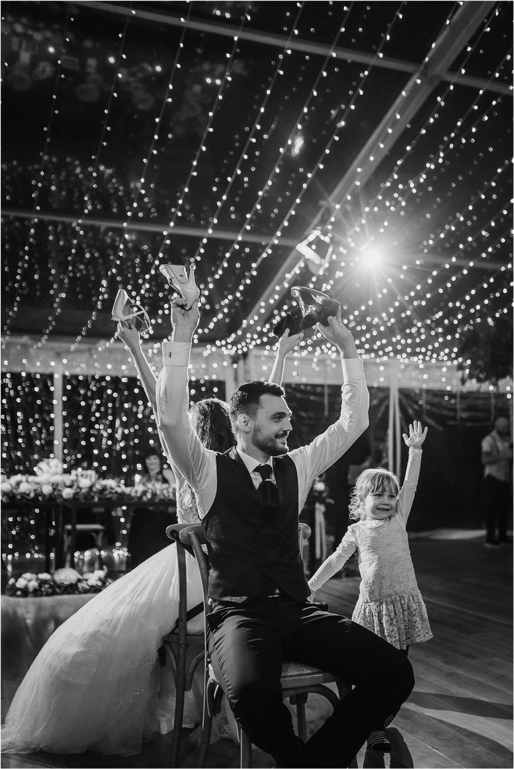 best of wedding photography 2019 photographer italy ireland tuscany santorini greece spain barcelona lake como chateux scotland destination wedding 0160.jpg
