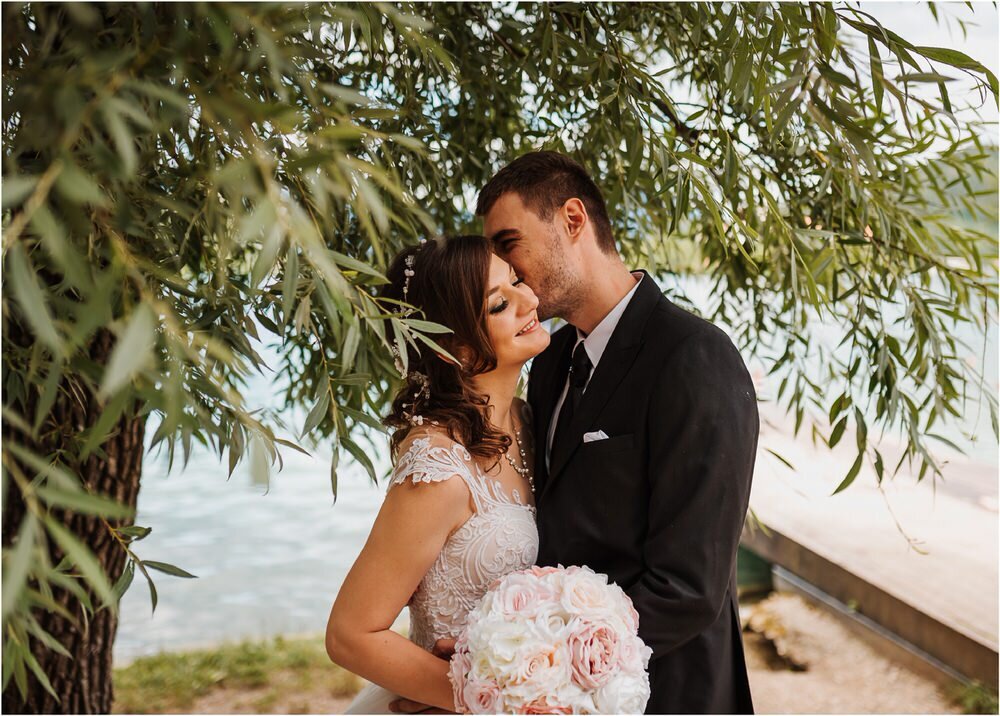 best of wedding photography 2019 photographer italy ireland tuscany santorini greece spain barcelona lake como chateux scotland destination wedding 0164.jpg