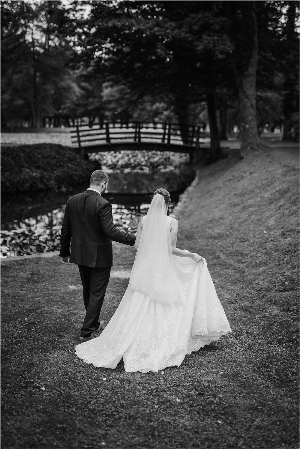 best of wedding photography 2019 photographer italy ireland tuscany santorini greece spain barcelona lake como chateux scotland destination wedding 0181.jpg