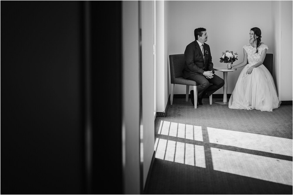 best of wedding photography 2019 photographer italy ireland tuscany santorini greece spain barcelona lake como chateux scotland destination wedding 0208.jpg