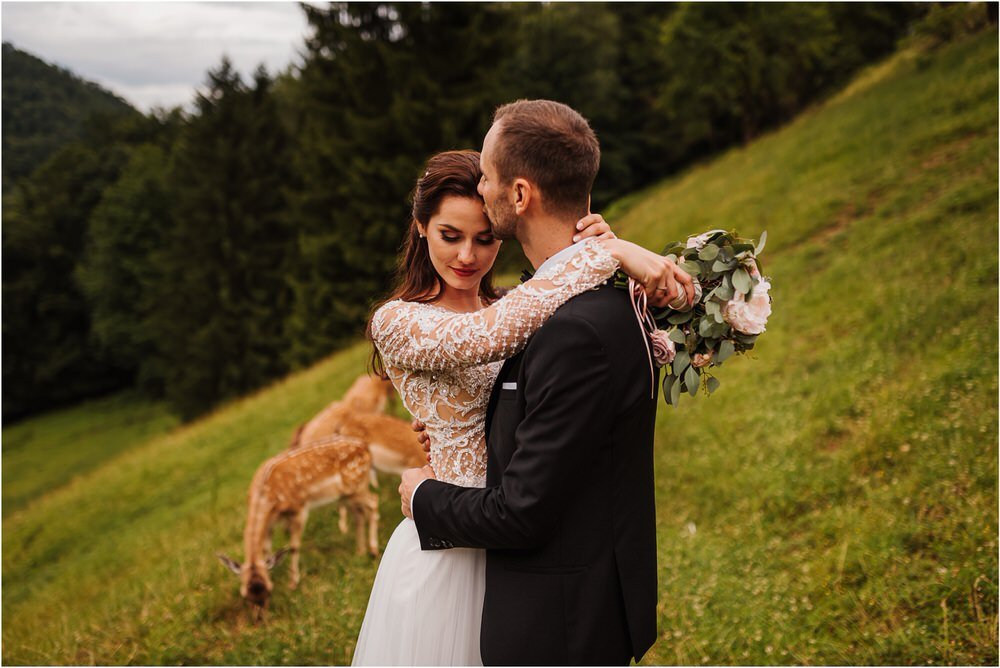 jelenov greben olimje poroka wedding slovenia outdoor storija weddings deer nika grega romantic wedding photographer 0089.jpg