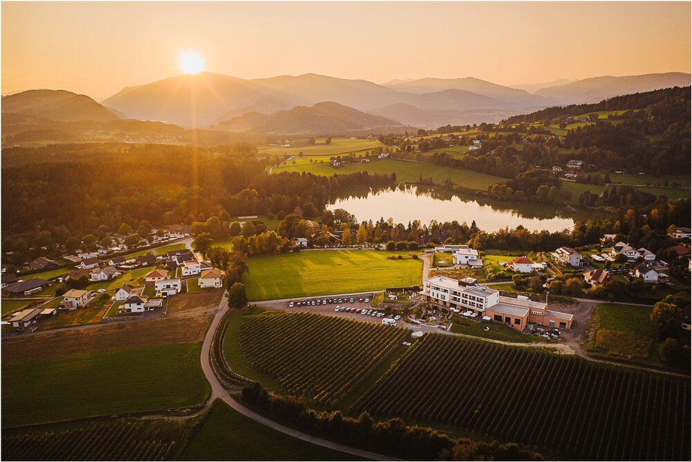 trippelgut austria oesterreich hochzeit poroka porocni fotograf fotograf hochzeitsfotograf nika grega weingut heiraten kaernten wedding photographer slovenia 0123.jpg