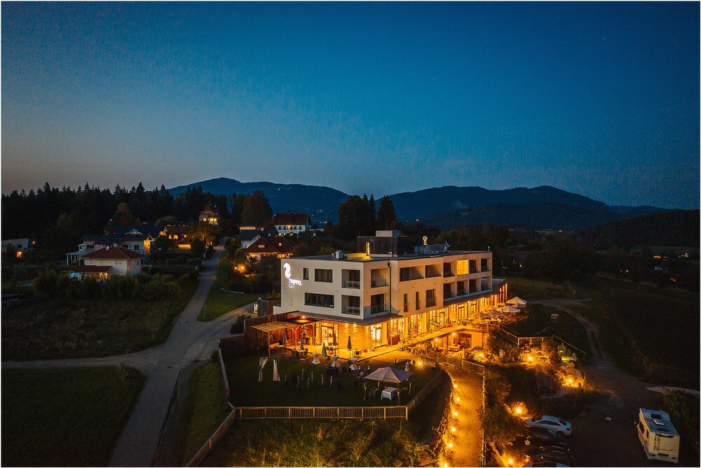 trippelgut austria oesterreich hochzeit poroka porocni fotograf fotograf hochzeitsfotograf nika grega weingut heiraten kaernten wedding photographer slovenia 0136.jpg