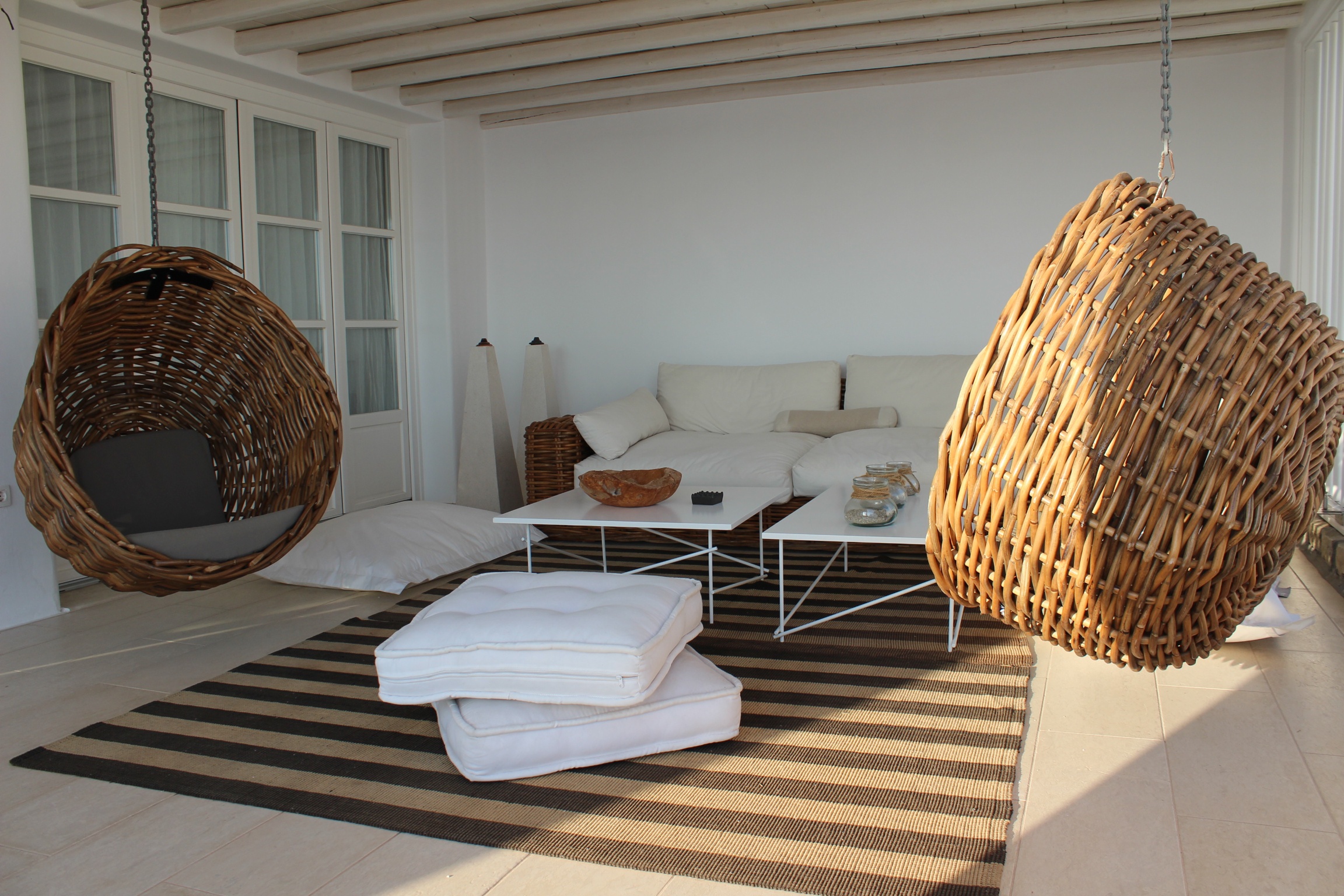 Balkon Myconia Villa Collection Griechenland Mykonos Hotelbeschreibung Tipps für Mykonos Blog für Frauen über 40 und über 50. BeFifty Blog für Frauen über 40 und 50. Reisetipps Griechenland. 