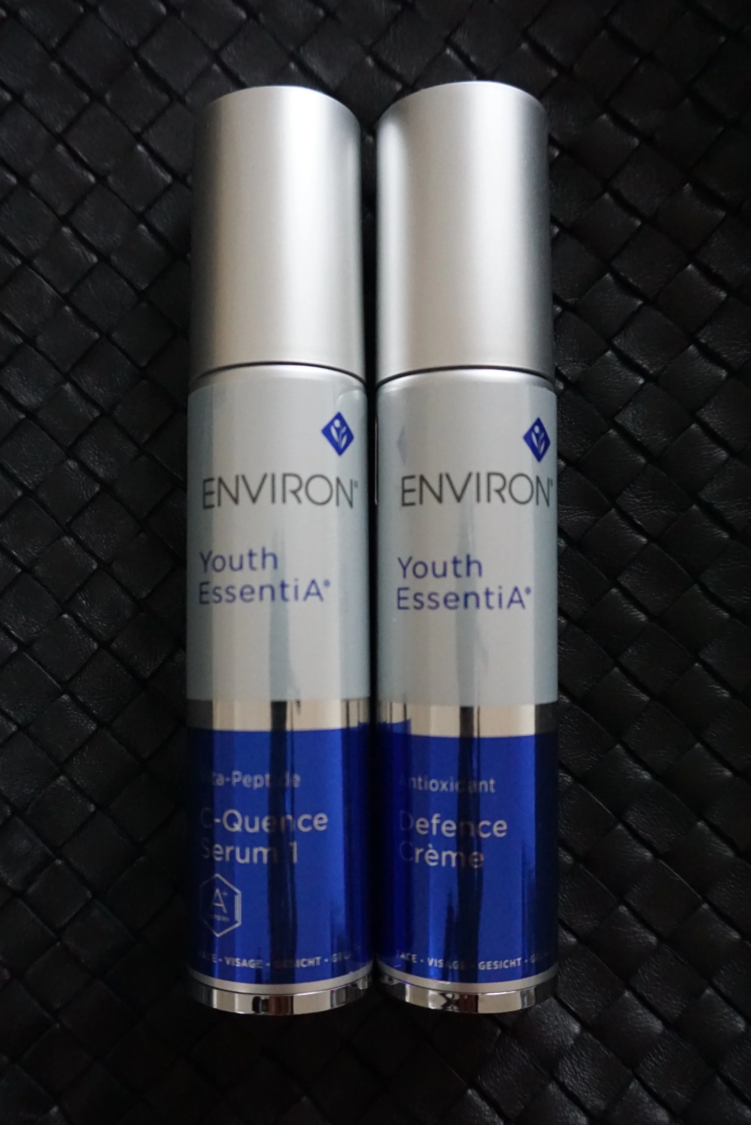 ENVIRON Youth EssentiA C-Quence Serum  und Defence Crème