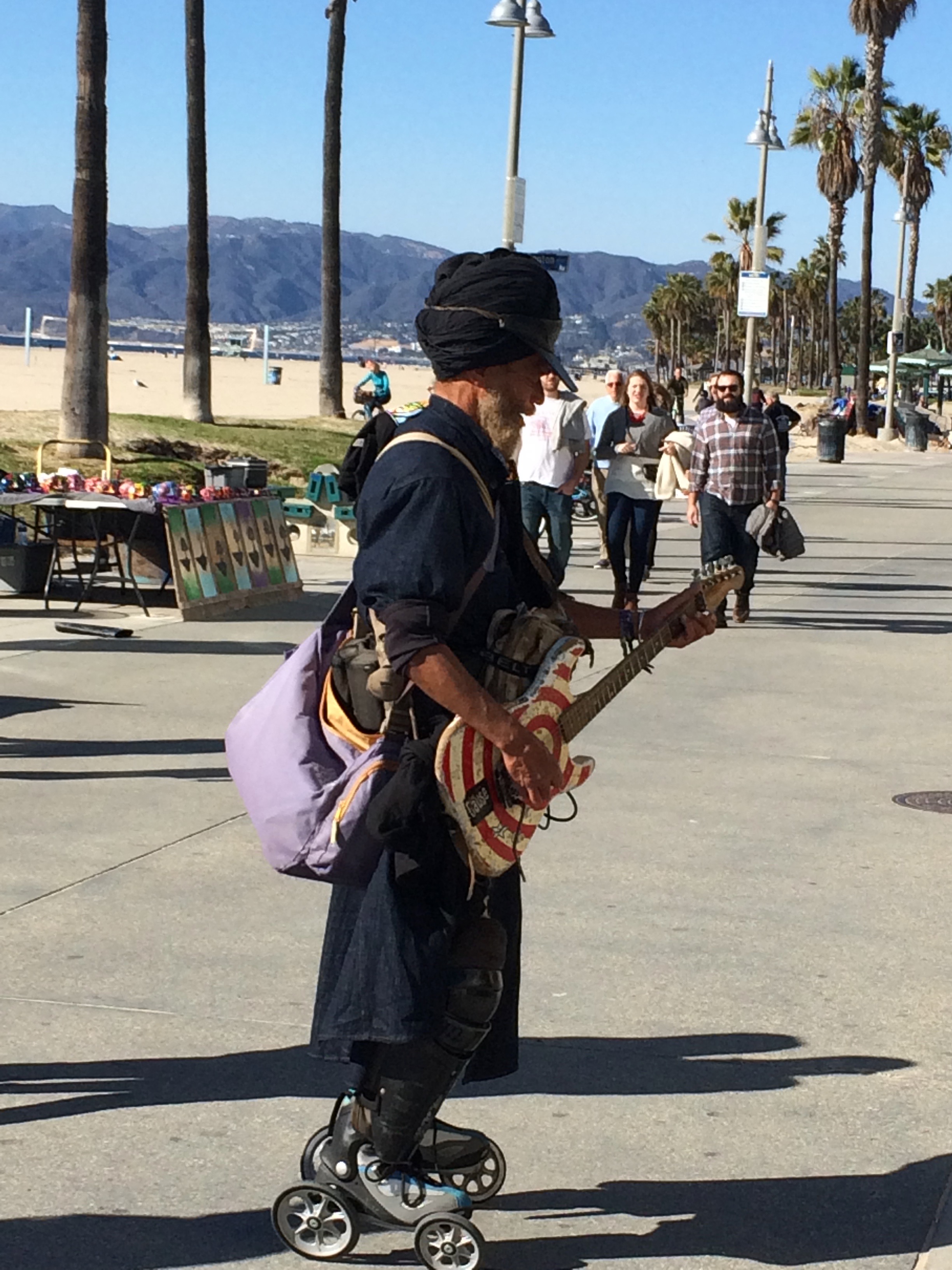 Harry Perry - Guitar Legend of Venice Beach - he is great
