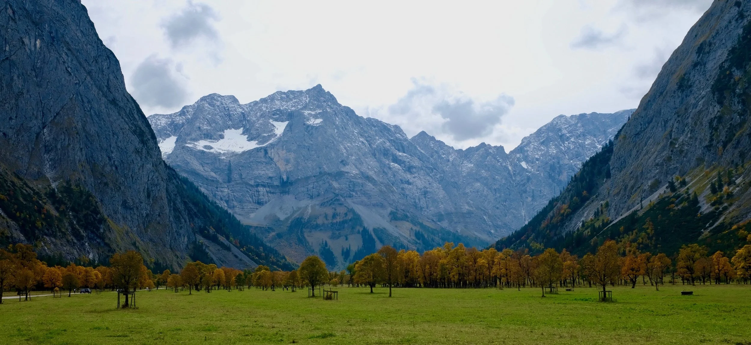 Ausflüge von München. Die schönsten Plätze in Bayern und Tirol. Brauneck und Tirol. BeFifty Blog für Frauen über 40 und ab 50. Beate Finken. Wandertipps in Bayern und Tirol. Eng und Ahornboden Tirol.