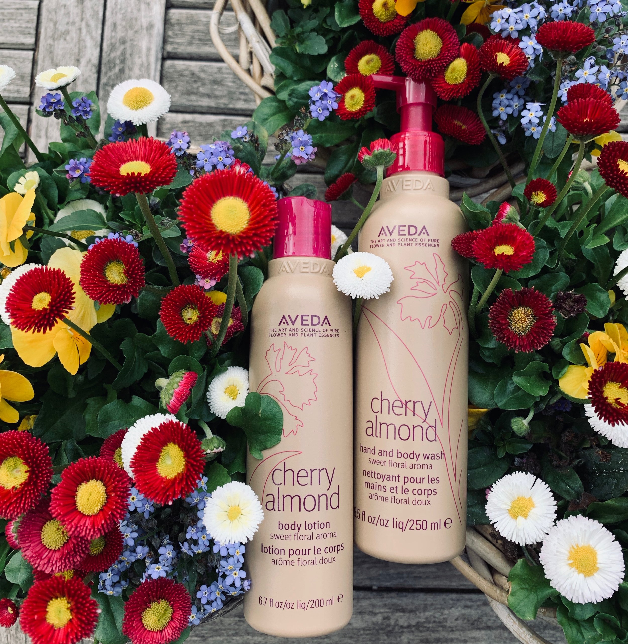 AVEDA Cherry Almond Body Lotion Cherry Almond Hand and Body Wash, BeFifty, Blog für Frauen über 50 und ab 40, Beate Finken, Nachhaltige Kosmetik
