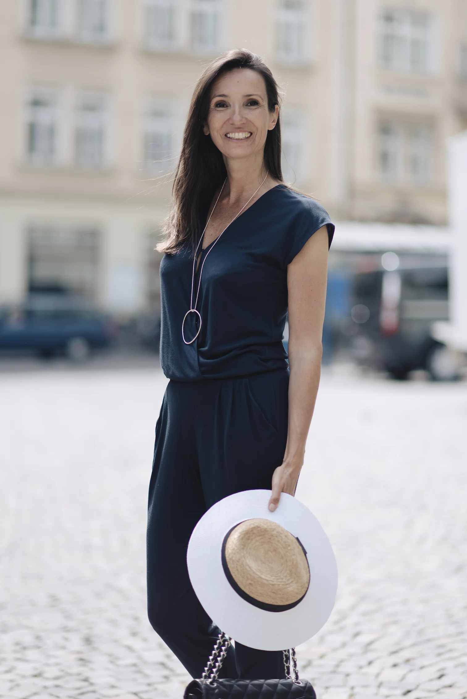 BeFifty Blog für Frauen über 40 und ab 50. Schmuck von Julia Neumann / Chaingang München. BeFiftys Choice. Beate Finken Bloggerin über 40 und ab 50. Schmucklabel aus München